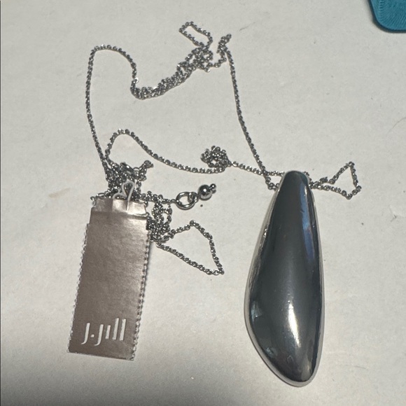J. Jill Silver Tone Teardrop Pendant Necklace - Picture 5 of 8